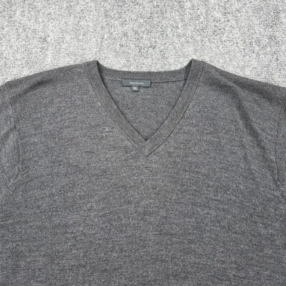 Turtleson Sweater Mens XL Gray V Neck Merino Wool Long Cove Club Golf Pullover